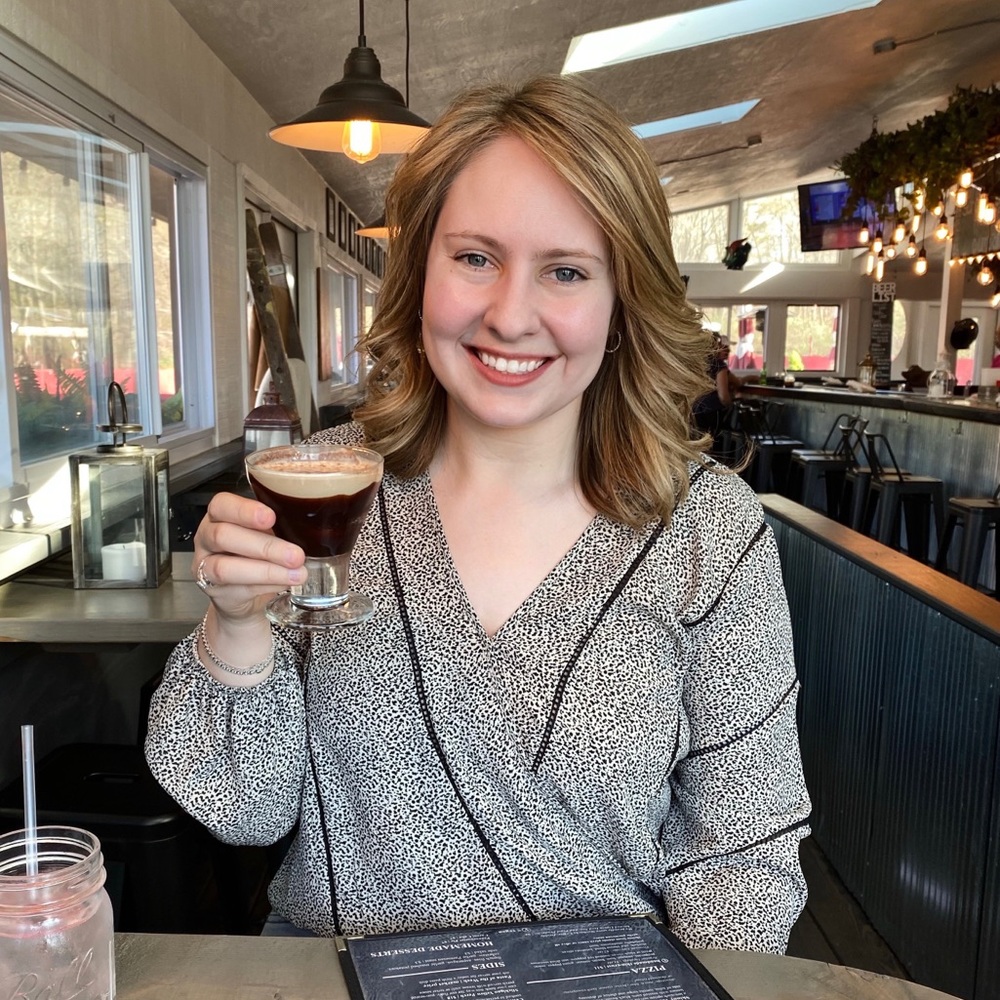 Meet your Posher, Ashley